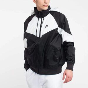 NIKE WINDRUNNER JACKET MENS 2XL BLACK PACKABLE HOOD BACK HIT AR2209-012